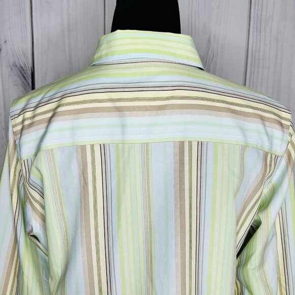 Pendleton Womens Sz 10P Petite Button Up Shirt Non Iron Shaped Fit Multicolor - Picture 10 of 11